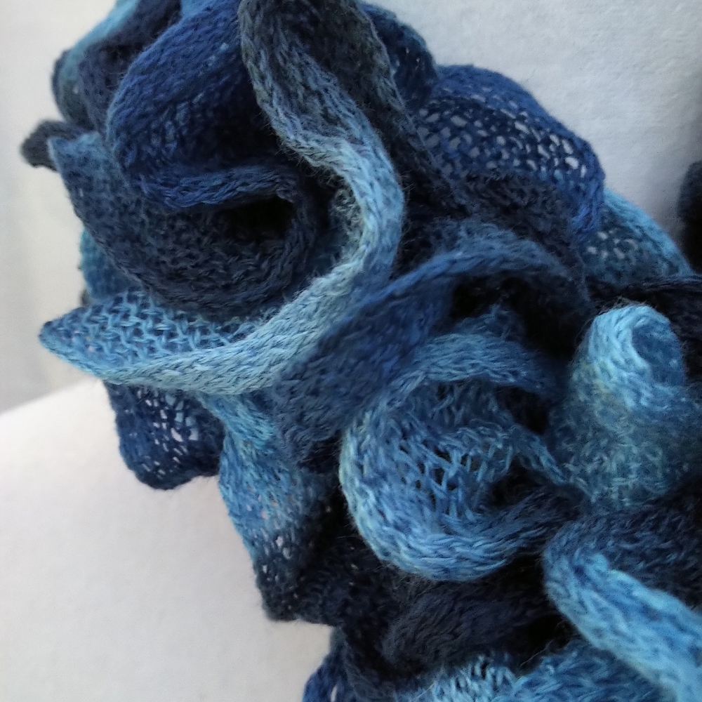 Handmade Scarf - Picture 3 of 5